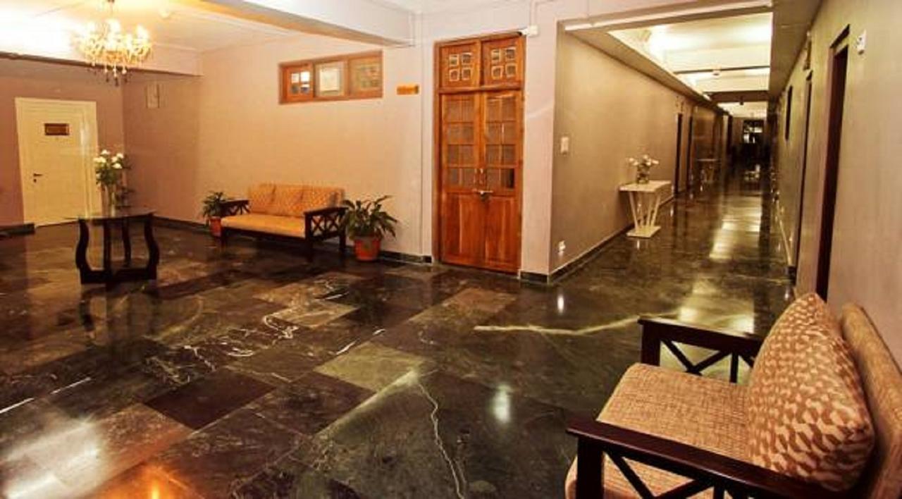 De Oriental Grand Hotel Kohima Room photo